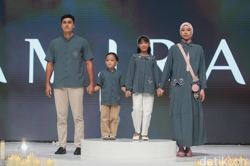 Fashion Show Ria Miranda 1