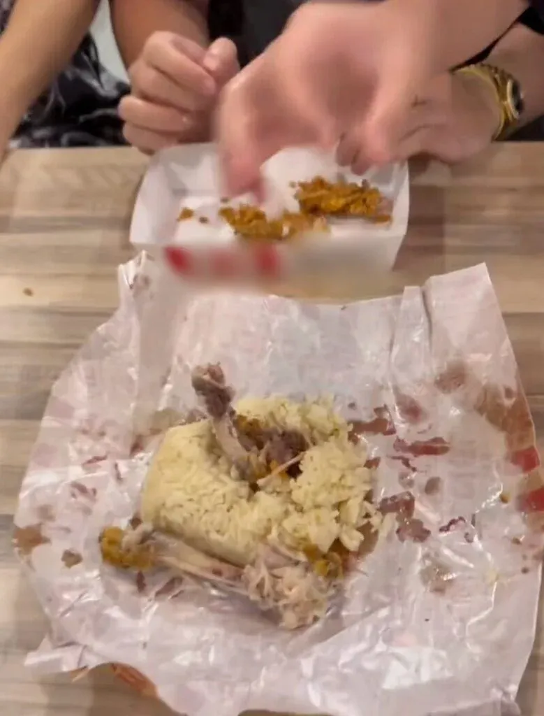 Gegara Konten Prank Kasih Nasi Tulang Ayam, Pria Ini Didenda Rp 170 Juta!