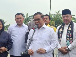 Warga JGC Protes Bau Sampah, Pramono Batasi Operasional-Ganti Truk RDF Rorotan