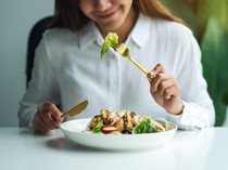 Ingin Panjang Umur? 5 Pola Makan Ini Terbukti Tambah Usia hingga 4 Tahun