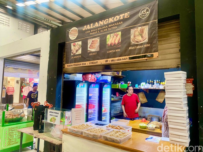 Jajanan Wajib Coba saat Kulineran di Pasar 8 Alam Sutera