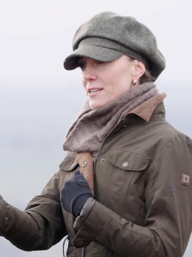 Belakangan Kate secara terbuka mengungkapkan tentang kecintaannya terhadap alam. Ia kerap bercerita bagaimana berada di ruang hijau membantunya melewati masa pemulihan setelah didiagnosis kanker. Bahkan, keputusan memindahkan keluarganya ke pinggiran London juga didorong keinginannya agar lebih dekat dengan lingkungan yang asri. Foto: dok. The Prince and Princess of Wales