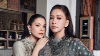Alyssa Daguise & Maia Pemotretan Lebaran, Menantu-Mertua Cantik Memikat