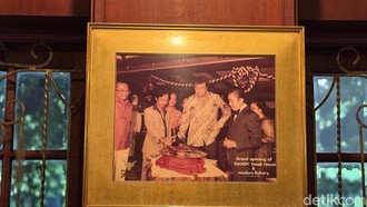 Mampir ke Tempat Makan Steak Favorit 'Old Money' Jakarta Sejak 1970
