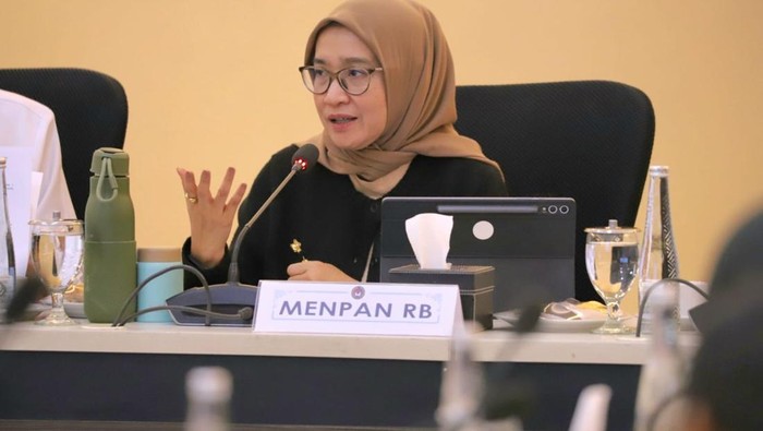 Menteri Pendayagunaan Aparatur Negara dan Reformasi Birokrasi (PANRB), Rini Widyantini