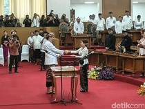 Istri Pak Oles Resmi Jadi Anggota DPRD Bali Gantikan Ray Yusha