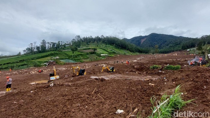 Catatan Pakar Lingkungan Unpad soal Longsor Maut di Cisarua