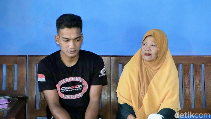 Pernikahan beda usia di Ponorogo.