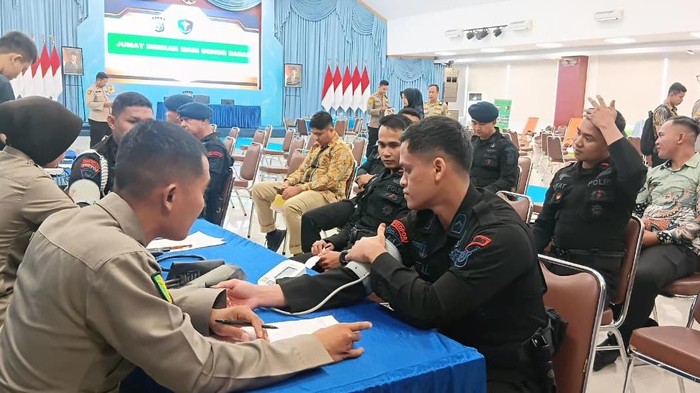 Jumat Berkah, Polda Riau Gelar Aksi Kemanusiaan Donor Darah