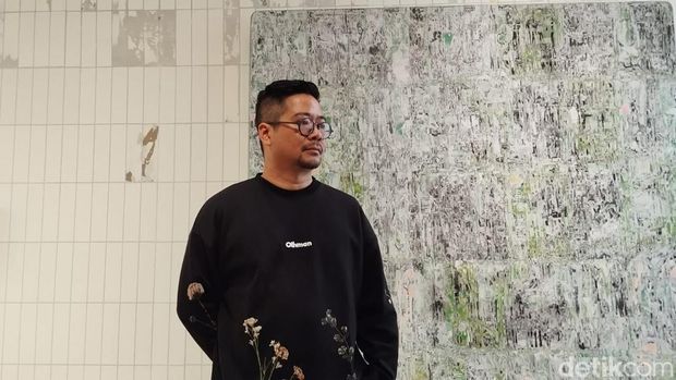 Seniman Irfan Hendrian Pameran Tunggal Closed di ara contemporary. Seniman Irfan Hendrian Pameran Tunggal Closed di ara contemporary.