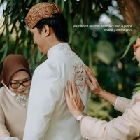 Viral Pengantin Pakai Busana Jawa dengan Bordiran Kucing, Penuh Makna & Cerita