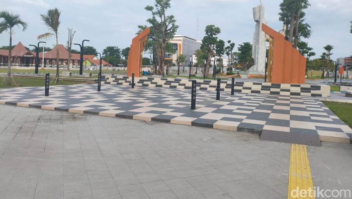 Wajah baru Alun-alun Sidoarjo