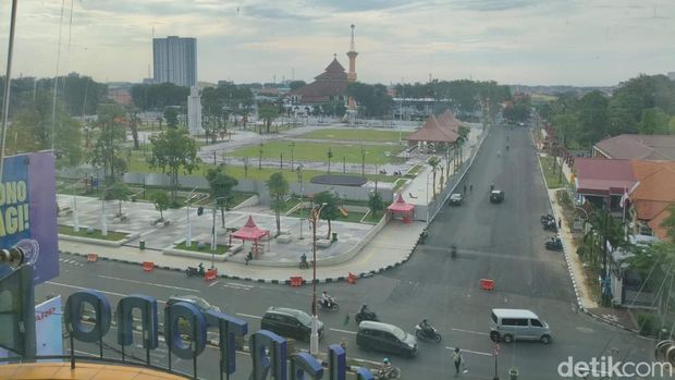 Wajah baru Alun-alun Sidoarjo Wajah baru Alun-alun Sidoarjo