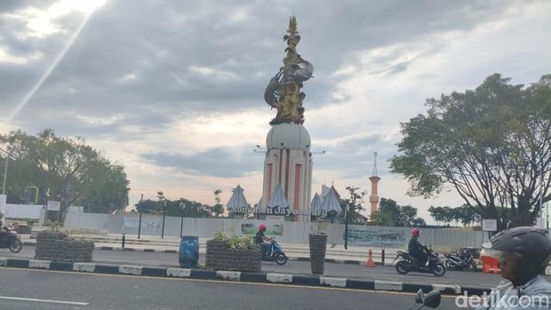Wajah baru Alun-alun Sidoarjo