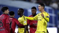 Ronaldo Bikin Gol, Al Nassr Libas Al Kholood 3-0