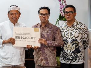 The Gaia Hotel Salurkan Bantuan Kemanusiaan ke Korban Banjir Sumatra