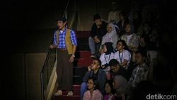 Fantasi Tuli Hadirkan Teater Inklusif Lewat Jemari Kecil