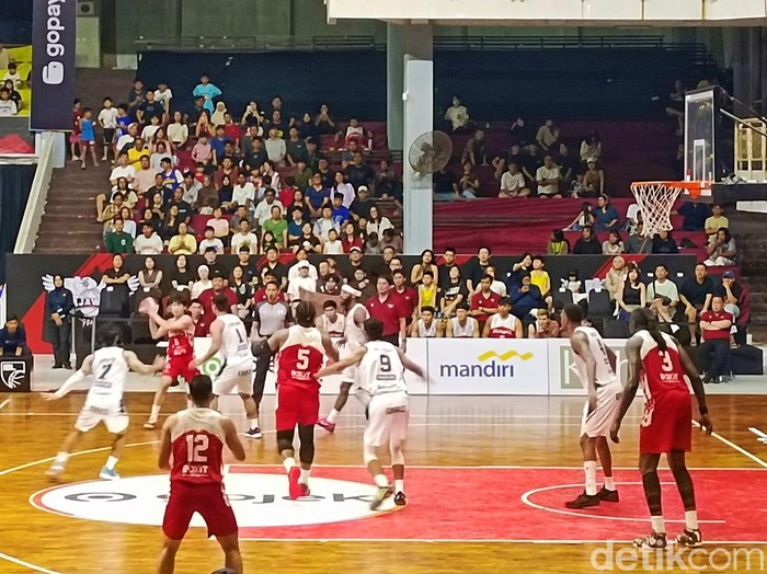 Laga Rajawali Medan vs Hangtuah Jakarta