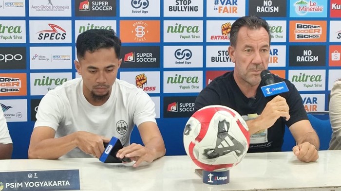 Jumpa pers PSIM Jogja jelang menghadapi Borneo FC di Stadion Segiri, Samarinda, Sabtu (31/1/2026).