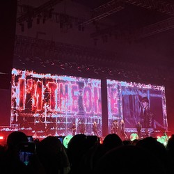 ATEEZ Buka Konser In Your Fantasy Jakarta dengan Letusan!