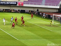 Persis Solo Tertinggal 0-1 dari Persib Bandung di Babak Pertama