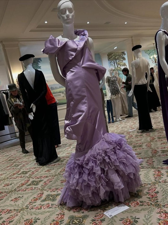 Mouna Ayoub Lelang Koleksi Gaun Dior Haute Couture