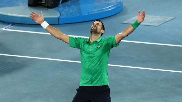 Novak Djokovic Tennis - Australian Open - Melbourne Park, Melbourne, Australia - January 31, 2026 Serbia's Novak Djokovic celebrates winning his semi final match against Italy's Jannik Sinner REUTERS/Tingshu Wang