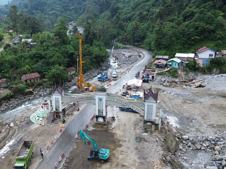 Perbaikan Jalan Lembah Anai Dikebut, Target Siap Dilalui Jelang Mudik Lebaran