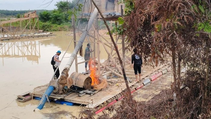 Dua Hari Operasi PETI, Polres Kuansing Musnahkan 10 Dompeng