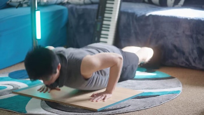 Ini yang Dirasakan Pria Push-up 100 Kali dan Pull-up 50 Kali Selama 30 Hari