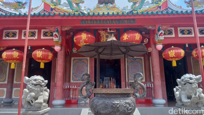 Berbagai Persiapan Vihara Gunung Timur Medan Jelang Perayaan Imlek