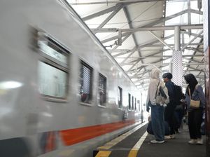 Arus Balik Lebaran, KAI Catat 51 Ribu Penumpang Tiba di Jakarta Hari Ini