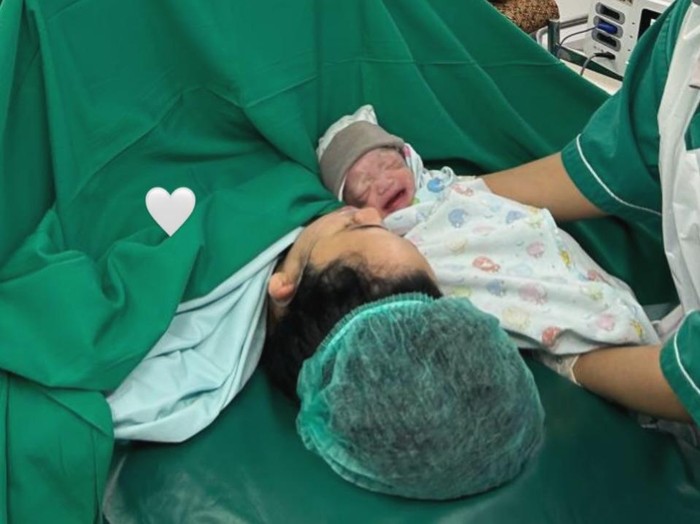 Momen Wizzy melahirkan anak kedua.