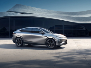 XPENG G6 Pro, SUV Listrik Pintar dengan Fast Charging Ultra