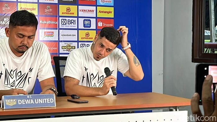 Messidoro Targetkan Poin Penuh dari Persebaya