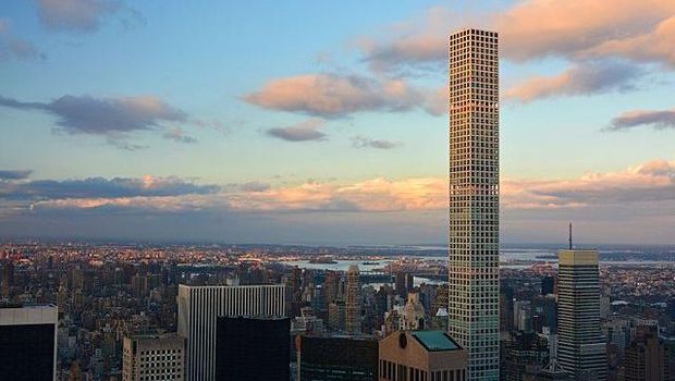 432 Park Avenue merupakan sebuah apartemen di New York. Gedung ini punya desain yang terinspirasi dari tempat sampah.