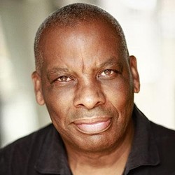 Syuting Death in Paradise Dihentikan Total Usai Don Warrington Alami Insiden