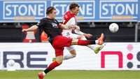 Miliano Jonathans Cetak Gol, Excelsior Vs Ajax Imbang 2-2