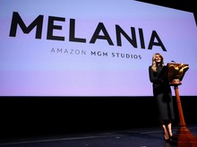 Produser Melania Semprot Gitaris Radiohead: Bohong Banget!