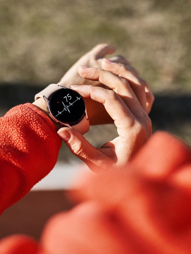 Banyak Smartwatch Punya Fitur Cek EKG, Sejauh Mana Bisa Diandalkan?
