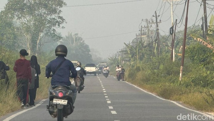 Kabut Asap Selimuti Pontianak