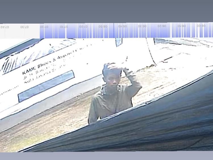 Tolong! Warung Jukut Epy Kusnandar Kemalingan, Aksi Terduga Pelaku Terekam CCTV