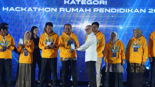 Kementerian Pendidikan Dasar dan Menengah (Kemendikdasmen) menggelar Hackathon Rumah Pendidikan, yang digelar oleh Pusdatin sebagai wadah pengembangan inovasi teknologi pendidikan.