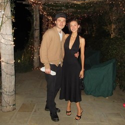 Brooklyn Beckham dan Nicola Peltz Mau Adopsi Anak, Alasannya Mulia