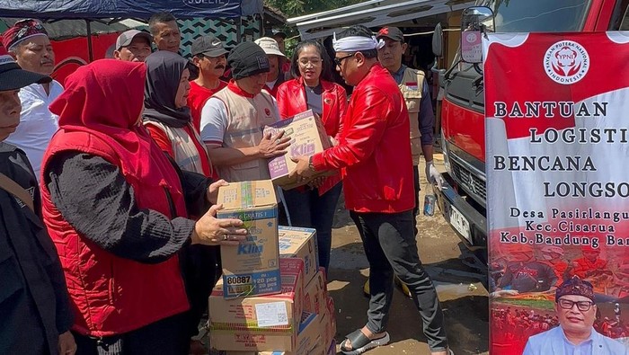PDIP Kirim Bantuan Mobil Laundry Gratis untuk Korban Longsor Cisarua