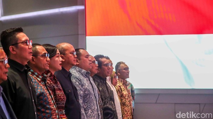 Dialog Pelaku Pasar Modal menjadi ruang temu antara regulator, pengelola infrastruktur pasar, dan pelaku industri untuk menyatukan arah penguatan integritas pasar modal nasional di Bursa Efek Indonesia (BEI), Jakarta, Minggu (1/2/2026). Sejumlah pimpinan lembaga strategis hadir dan terlibat langsung dalam diskusi, di antaranya CEO Danantara Indonesia Rosan Roeslani, Wakil Ketua Dewan Komisioner OJK RI Friderica Widyasari Dewi, Kepala Eksekutif Pengawas Inovasi Teknologi Sektor Keuangan, Aset Keuangan Digital, dan Aset Kripto OJK RI sebagai Anggota Dewan Komisioner Pengganti Hasan Fawzi, Chief Investment Officer (CIO) Danantara Pandu Sjahrir, Direktur Utama KPEI Iding Pardi, Direktur Utama KSEI Samsul Hidayat, serta Pjs Direktur Utama BEI Jeffrey Hendrik.
