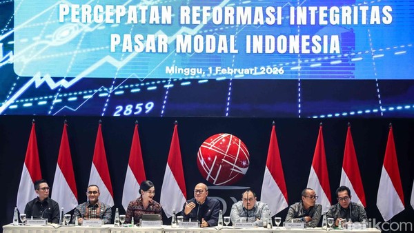 Pelaku Pasar Modal Berdialog di Bursa Efek Indonesia