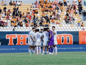 PSIM Takluk dari Borneo FC, Van Gastel Tetap Puas dengan Performa Tim