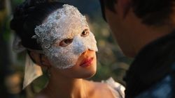 Yerin Ha Resmi Masuk Jadi Keluarga Bridgerton