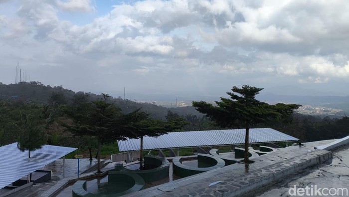 Memadukan Relaksasi dan Kuliner di Satu Tempat Kuningan